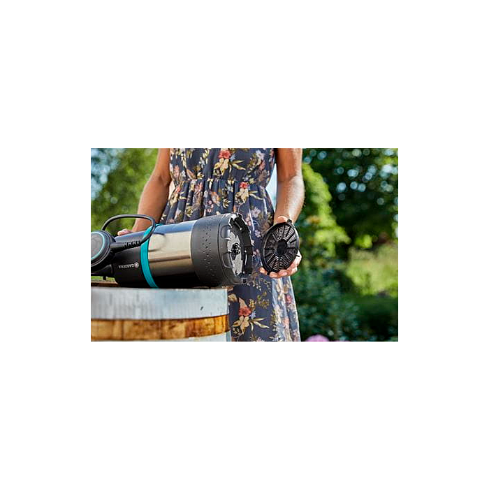 gardena-Regentonpomp-4700-2-Inox-5.png