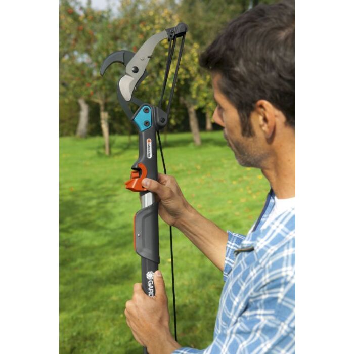 gardena_aambeeld_boomschaar_combisystem1.jpg
