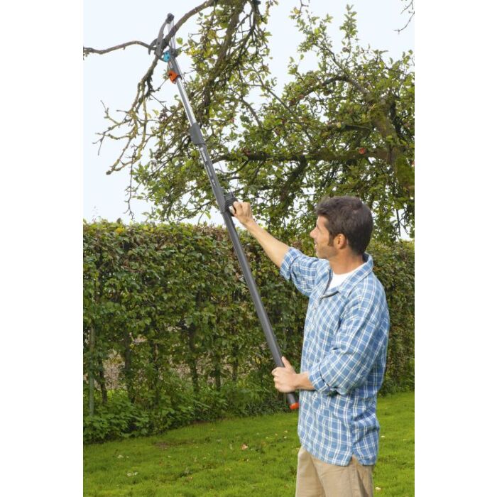gardena_aambeeld_boomschaar_combisystem3.jpg